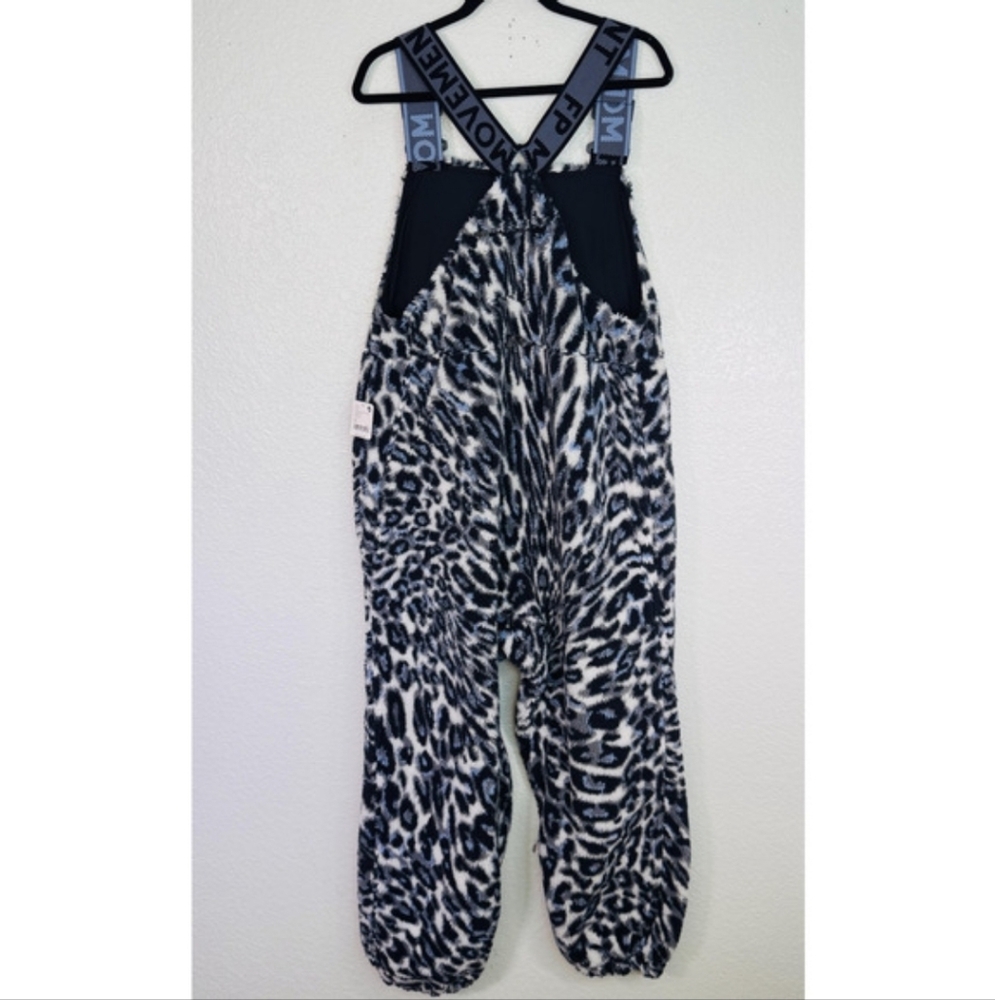 New FP Movement Hit The Slopes Printed Salopette Fleece Overalls One Piece Small - Picture 12 of 17